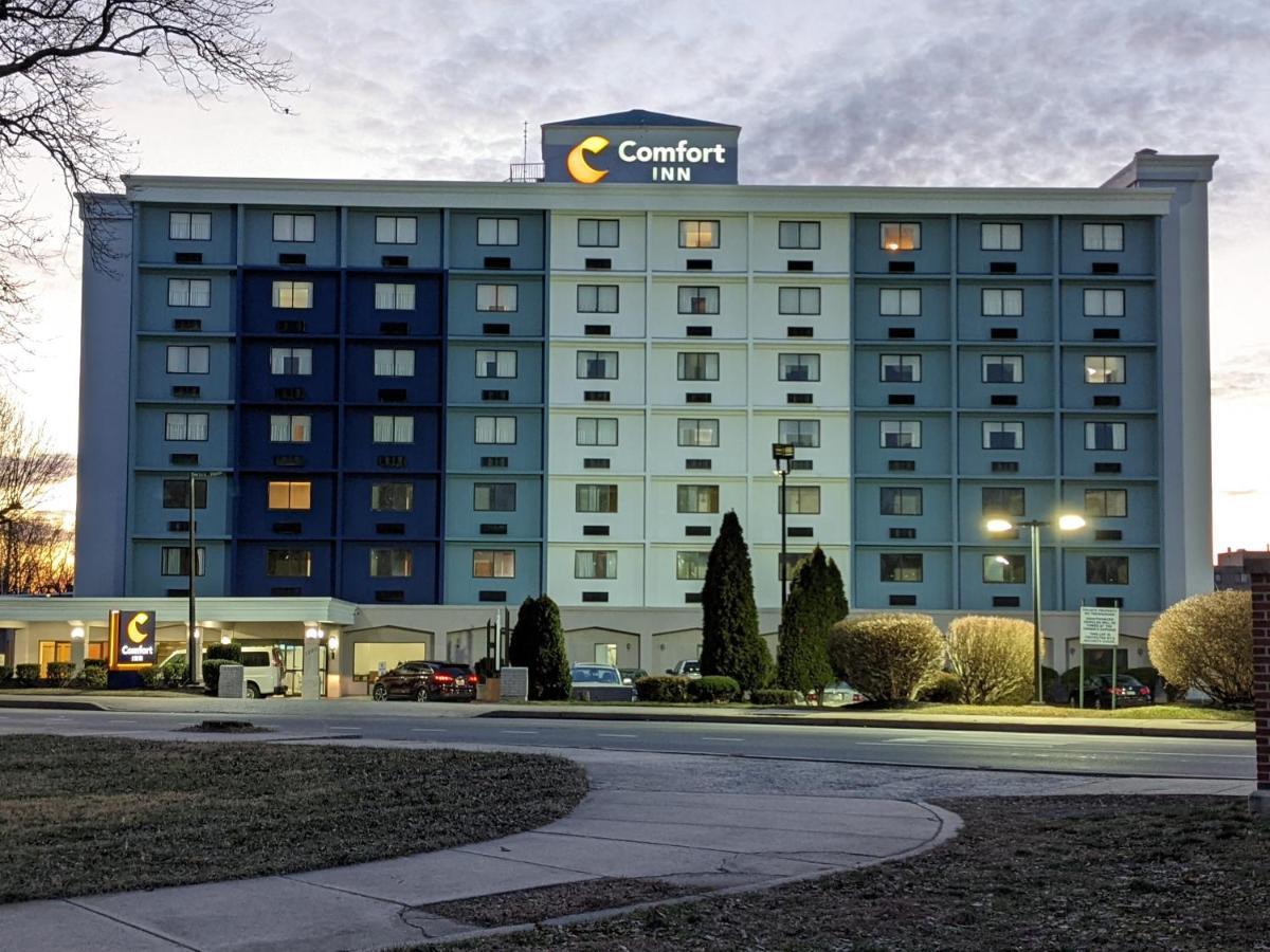 Comfort Inn Philadelphia International Airport West Честер Экстерьер фото
