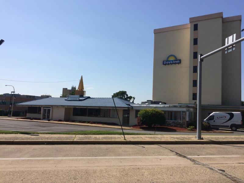 Comfort Inn Philadelphia International Airport West Честер Экстерьер фото