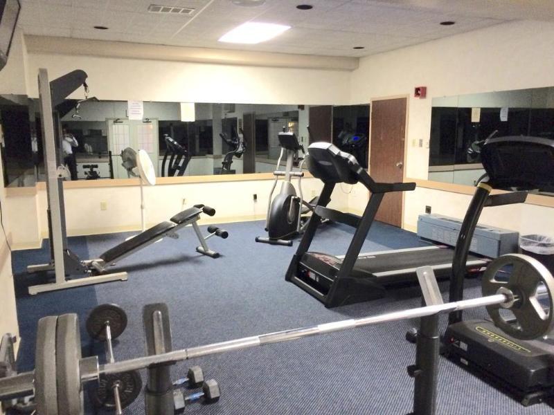 Comfort Inn Philadelphia International Airport West Честер Экстерьер фото